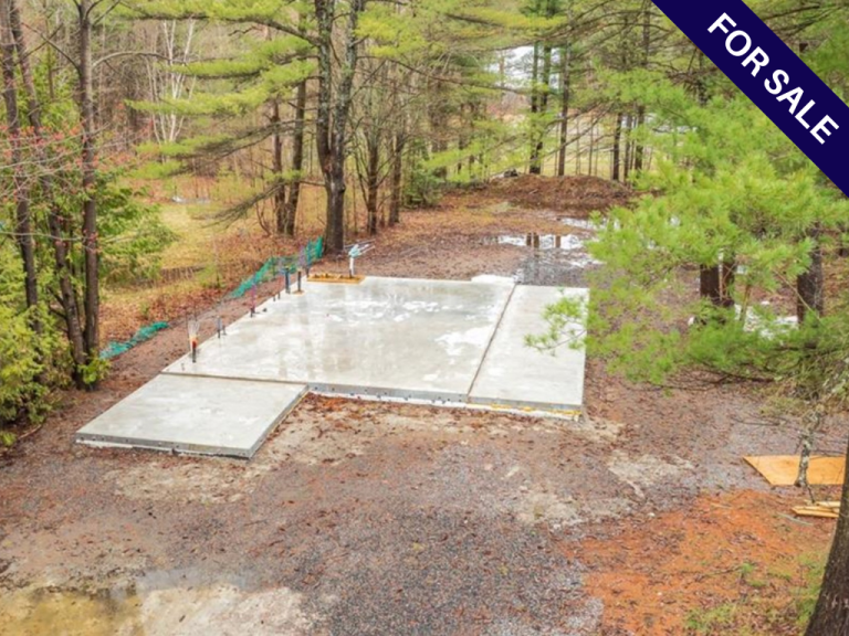 Gravenhurst Parkway Muskoka Property for Sale – LakeMuskokaRealtor